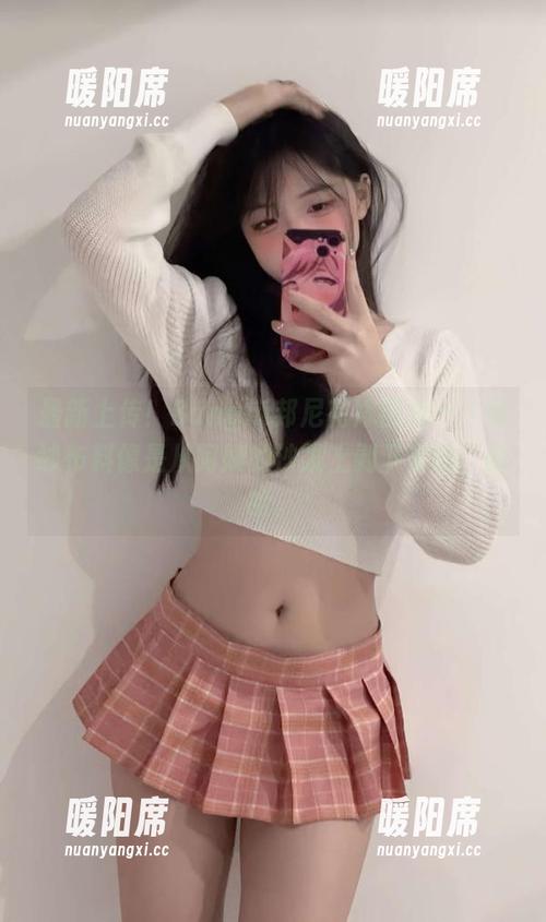 最新上传！Bangni邦尼花嫁图包——婚纱布料像是从阿姨的沙发上剥下来的，哈哈。