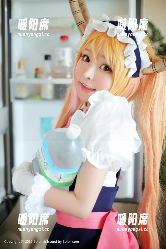 BoLoli菠萝社-AngelaLee李玲 BoLoli菠萝社 - AngelaLee李玲选出的红裙图集,亮眼还是油腻?
