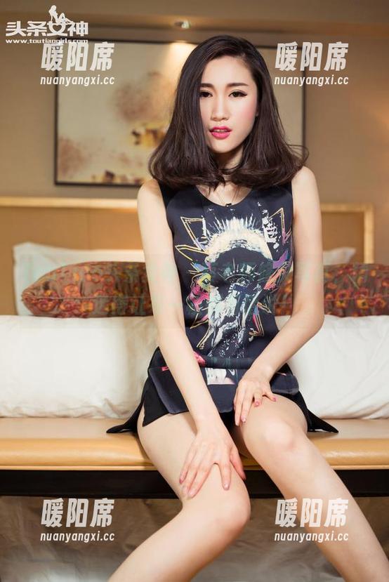 TouTiao头条女神 - 蔡老师修女写真，精选得让每一帧都有话说！