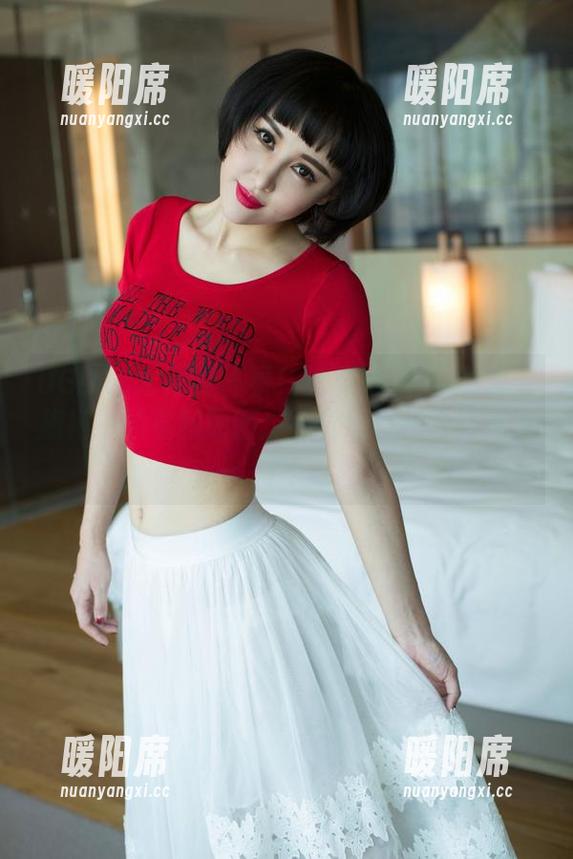 UGirls尤果网-Mikka涵涵 UGirls尤果网 - 看!这是Mikka涵涵在旗袍中的福利原图,感觉她已经飞到天上了!