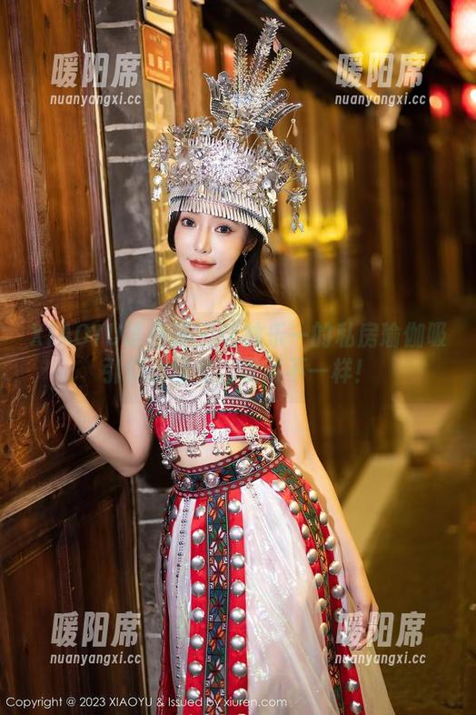 XIAOYU语画界 - 让林乐一的私房瑜伽吸引你的目光，果然不一样！