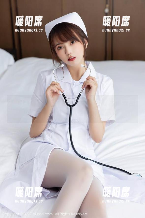 Xiuren秀人网 - 养乐多Doll的连体衣图册，你见过这种免费模式吗？