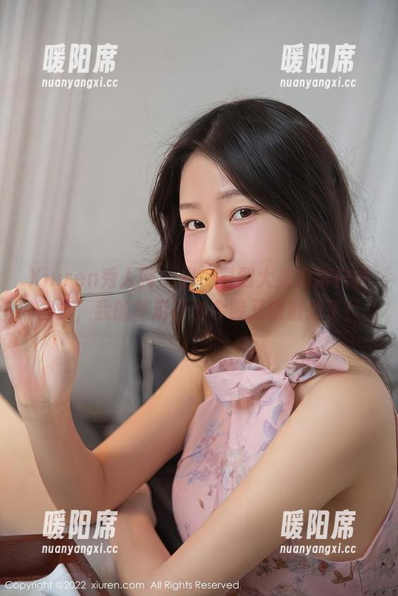 Xiuren秀人网 - 靠，看到大美媚京户外合集，我的塑形计划今晚又被取消了！