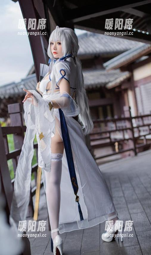三刀刀miido的黑色——高清的一种魔力，分享这一刻，轻松让人沉醉！