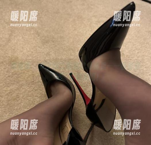 保守的二舅妈 微密圈 - 保守的二舅妈的棉袜秀——看看这“袜”事好美图!