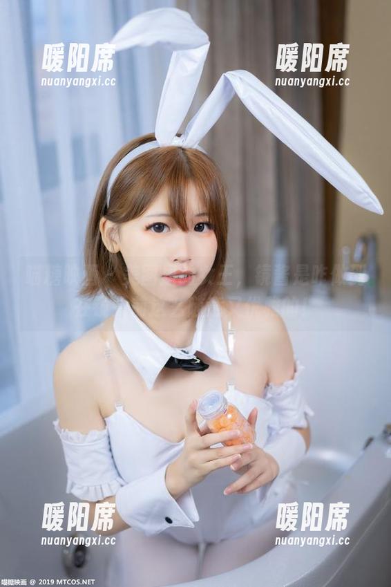 喵糖映画 - 美图里的女王，镜酱是咋做到在镜头前这么随意又优雅的！