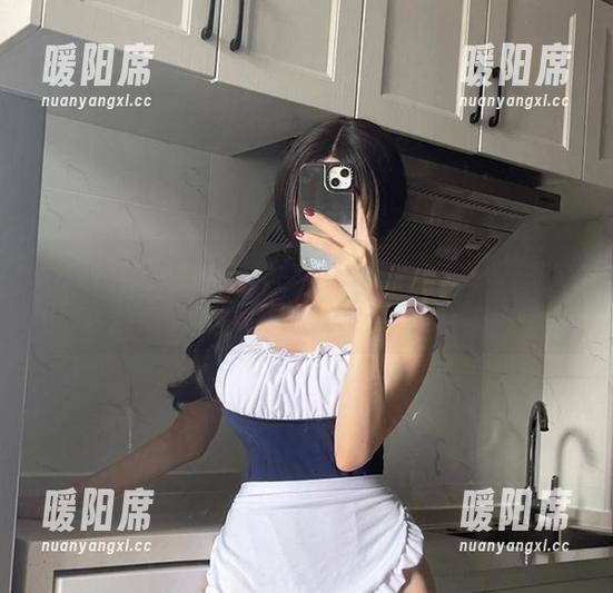微密圈 - 女刺客在线，镂空的背影让人遐想无穷