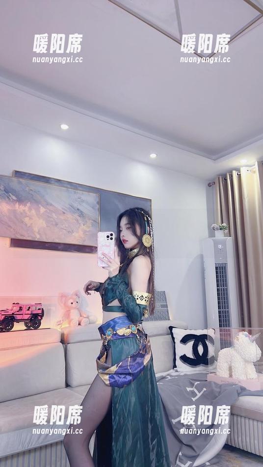 小小奶瓶儿 小小奶瓶儿带来的镂空美图合集,你准备好了吗?