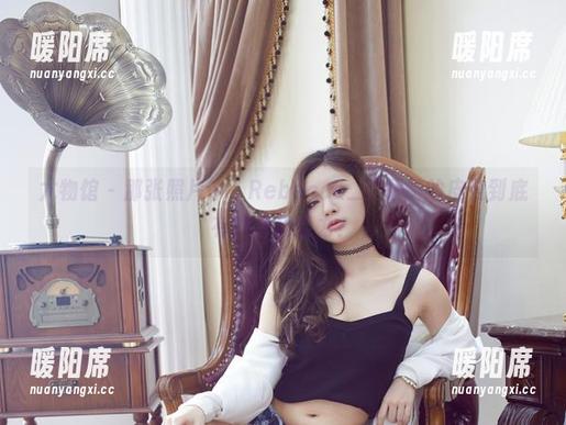 尤物馆 - 那张照片中，Rebecca_吴颖茵的皮衣到底有没有超能力？