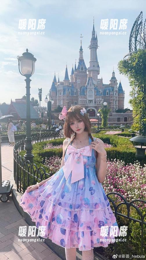 彩芸_Nebula 翻开彩芸_Nebula的高清图集,爱野美奈子的温柔静悄悄地上演…