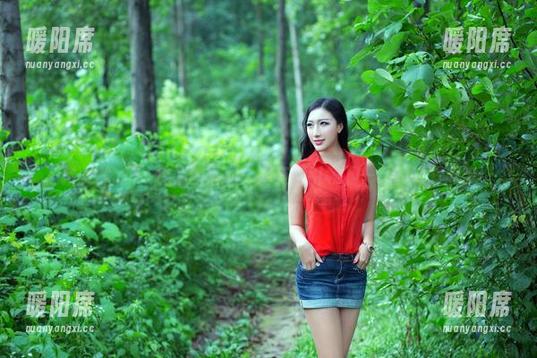 推女郎 - Yu佳妮的福利：用资源引领下一季的秘书潮流