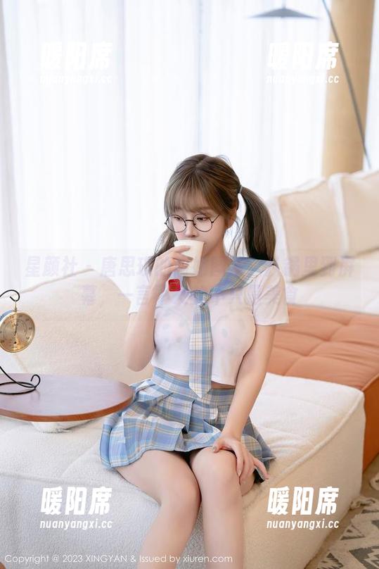 星颜社-唐思琪 星颜社 - 唐思琪的厨娘图集:从锅里到屏幕,一言不发的不只是美食