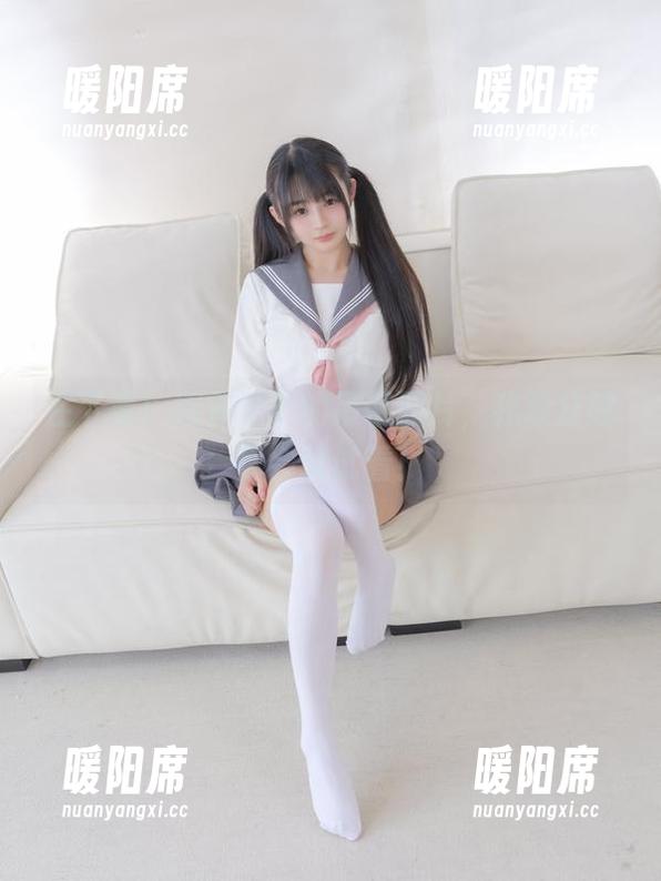 往下看！樱井宁宁的吊带照片，我敢打赌你会试试看！