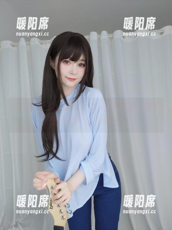 白银81 当白银81的西服遇上cos,果然是“整蛊职业装”的时刻!