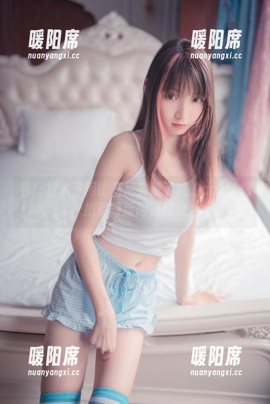 祖木子 看!祖木子用比基尼实现了她的cos梦想,把资源运用到极致。
