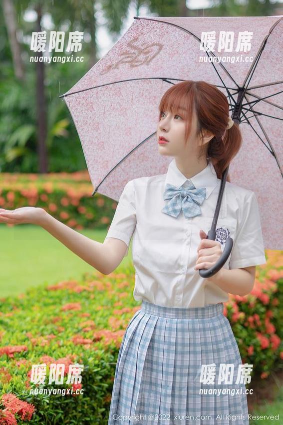 秀人网 - 足尖轻舞——Mila嘟嘟的大图集，下载时记得来点互动哦！