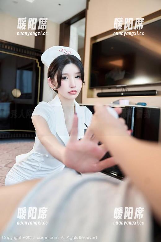 秀人网 - 灰丝与夏旖诺：我在高清中看到了别样的美感