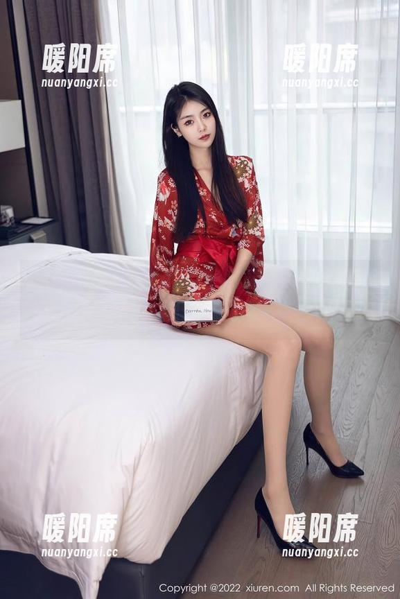 秀人网 - 看安然anran在泰国的旅拍，原图更新，随便挑挑也不错！