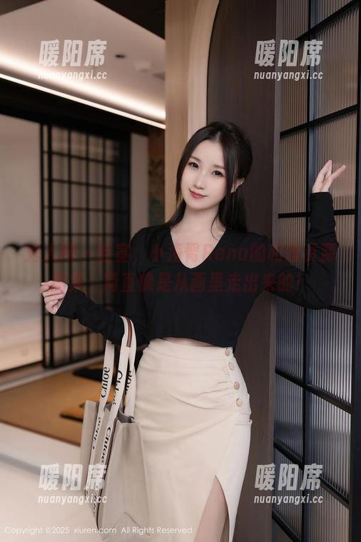 秀人网 - 哇塞，小海臀Rena的和服资源图集，简直像是从画里走出来的！