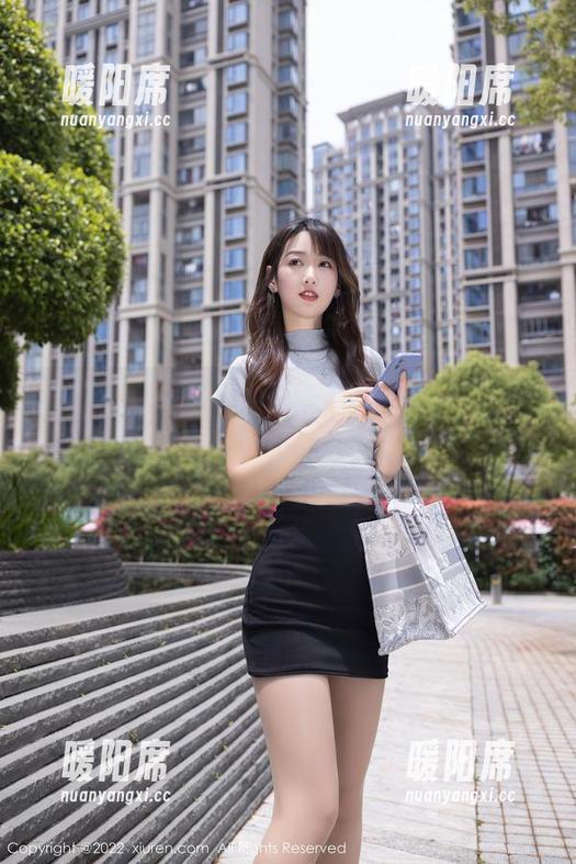 秀人网-蛋蛋宝 秀人网 - 婚纱照一览,蛋蛋宝的在线图片每次都能勾起我一点儿不必要的八卦情绪。