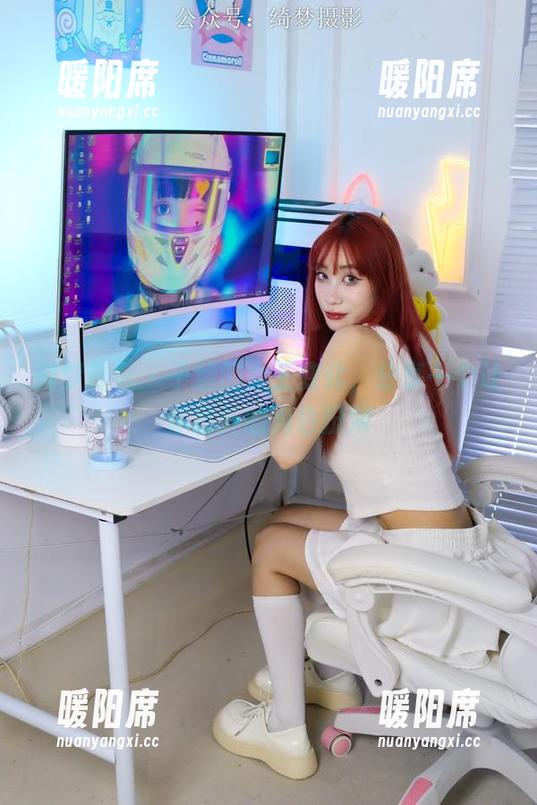 绮梦摄影 - 子涵的女王变化，分享一个让你意外的角色扮演