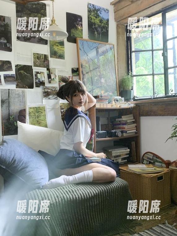 蠢沫沫 教室系列:蠢沫沫带来的“不按常理”写真