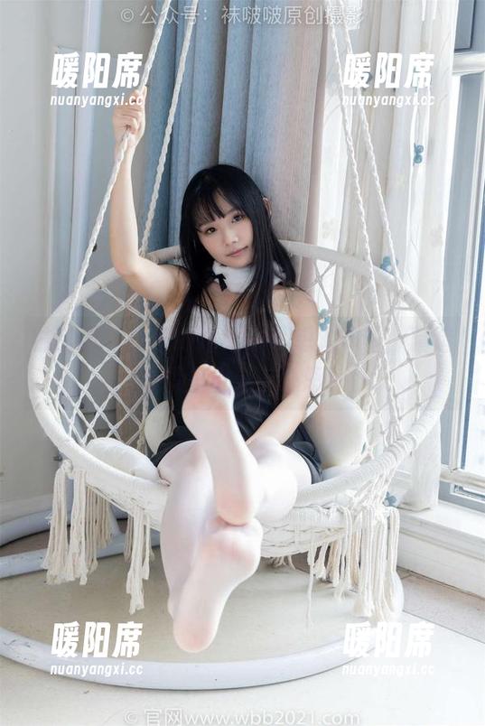 袜啵啵-小安 袜啵啵 - 小安的婚纱让人想入非非,精选美图里全是小心思!