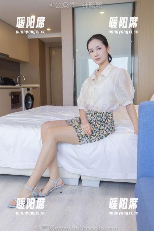 袜啵啵 - 瑶瑶的粉色法则：只要称心，高清美图都不怕吃灰！