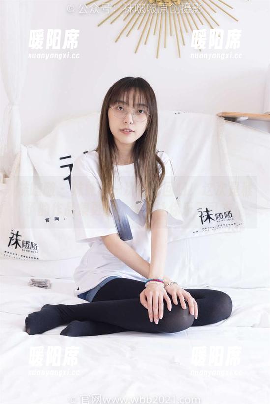 袜啵啵 - 妹妹再一次强势回归！这次是稚予的作品集更新，保准让你乐不可支！