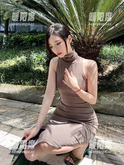 陈妮妮UNI 微密圈 - 值得留意的,不止是高清,还有陈妮妮UNI的黑丝