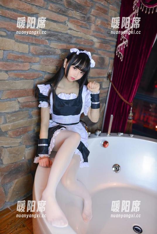 雪琪SAMA 雪琪SAMA的双人写真合集,网盘里那个“偶然”好像故意留给我们的暗示?